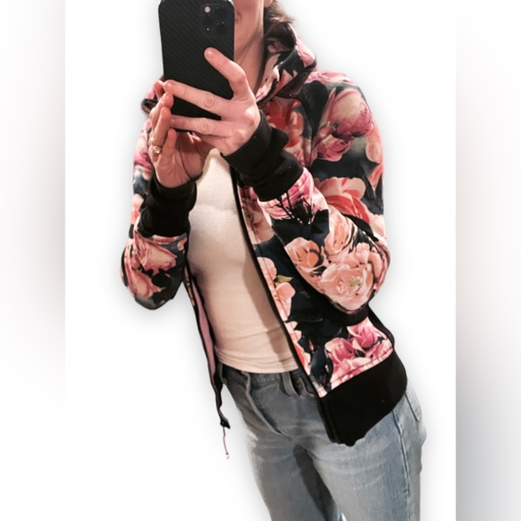 *RARE* Lululemon Scuba Hoodie II Secret Garden / Vintage Pink - Picture 11 of 15